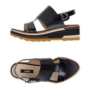 Zinda Devia Sandals